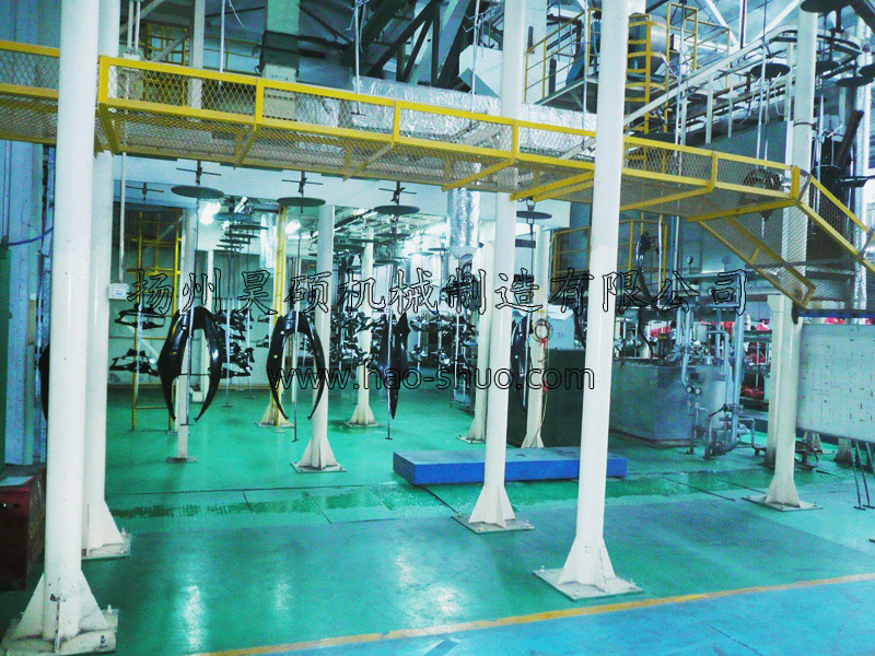 1642383771539786.jpg 摩托車塑料件噴漆線.jpg